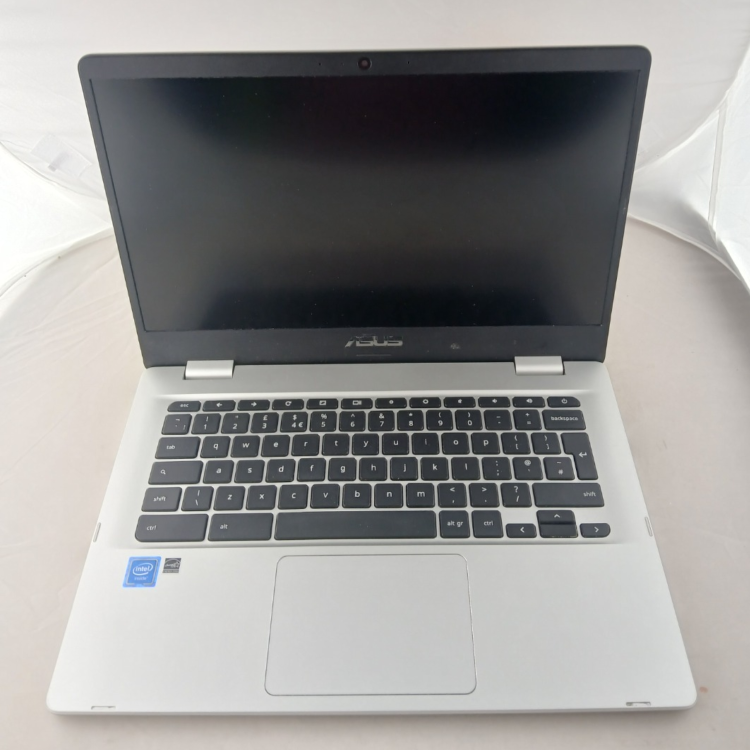 Refurbished ASUS Chromebook C423-14 Intel Celeron N3350 4GB RAM 64GB SSD 14 Inch Windows 10 Laptop