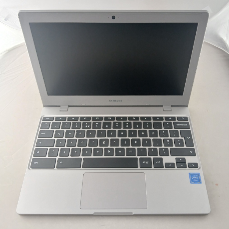 Refurbished Samsung 4 Intel Celeron N4000 4GB RAM 32GB SSD 11.6 Inch Chromebook