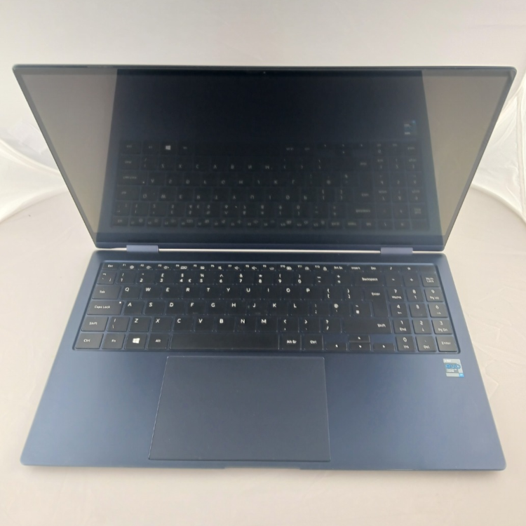 Refurbished Samsung 950QDB Core i7-1165G7 16GB RAM 512GB SSD 15.6 Inch Windows 11 Home Laptop