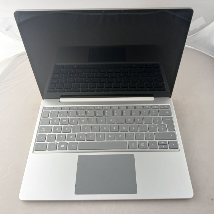 Refurbished Microsoft Surface Go 2 Core i5-1135G7  8GB RAM 128GB SSD 12.4 Inch Windows 11 Laptop