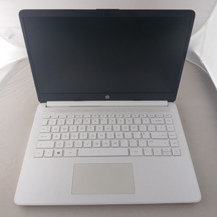 Refurbished HP 14S-FQ0XXX AMD 3020E 4GB RAM 64GB SSD 14 Inch Windows 11 Laptop