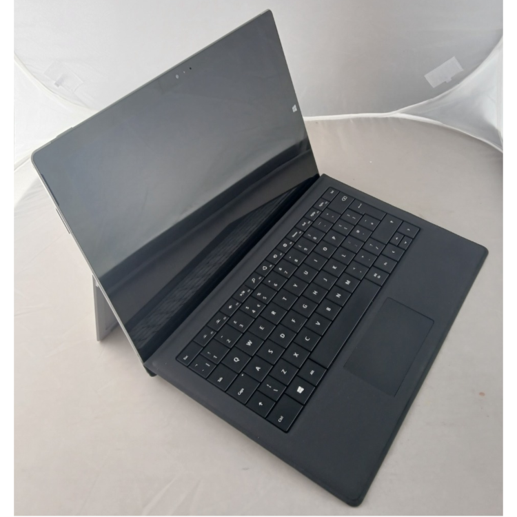 Refurbished Microsoft Surface Pro 3 Core i5-4300U 4GB RAM 128GB SSD 12 Inch Windows 10 Laptop