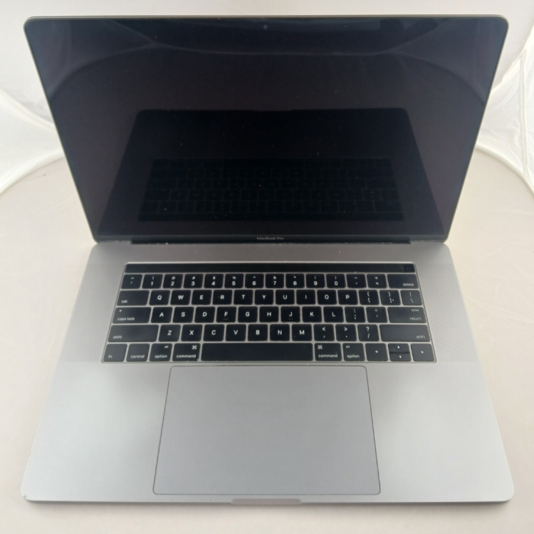 Refurbished Apple Macbook Pro A19900 15 Inch Intel Core i7 16GB RAM 512GB SSD 2019 - Aluminium