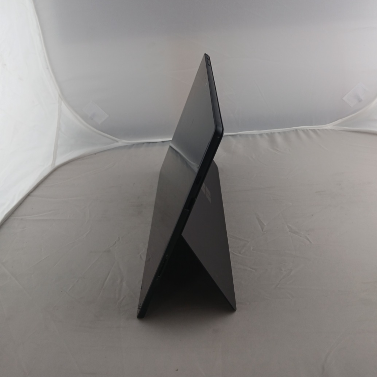 Refurbished Microsoft Surface Pro 7 Core i7-1065G7 16GB RAM 512GB SSD 12.3 Inch Windows 11 Home Laptop