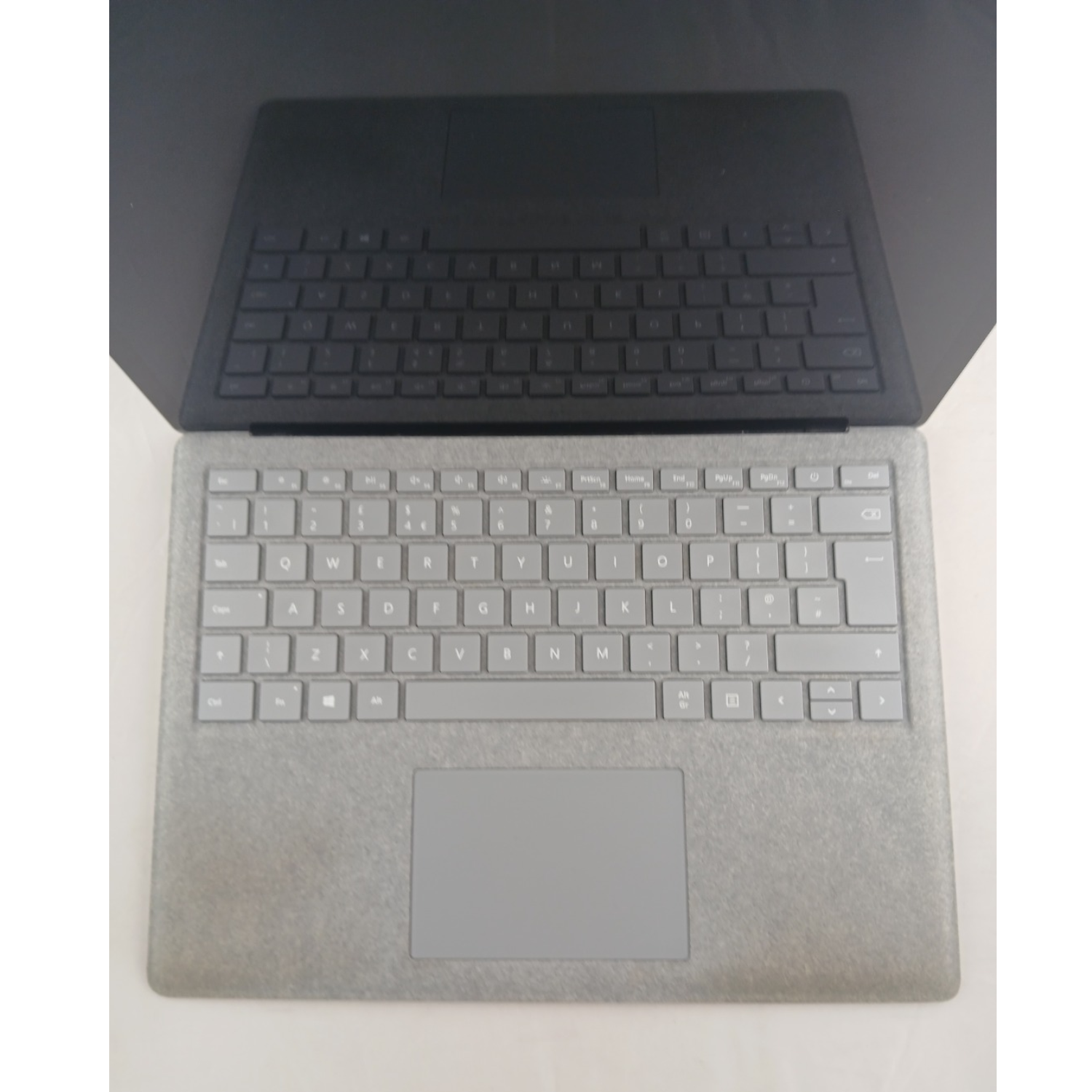 Refurbished Microsoft Surface Core i57200U 8GB RAM 128GB SSD 13.5 Inch