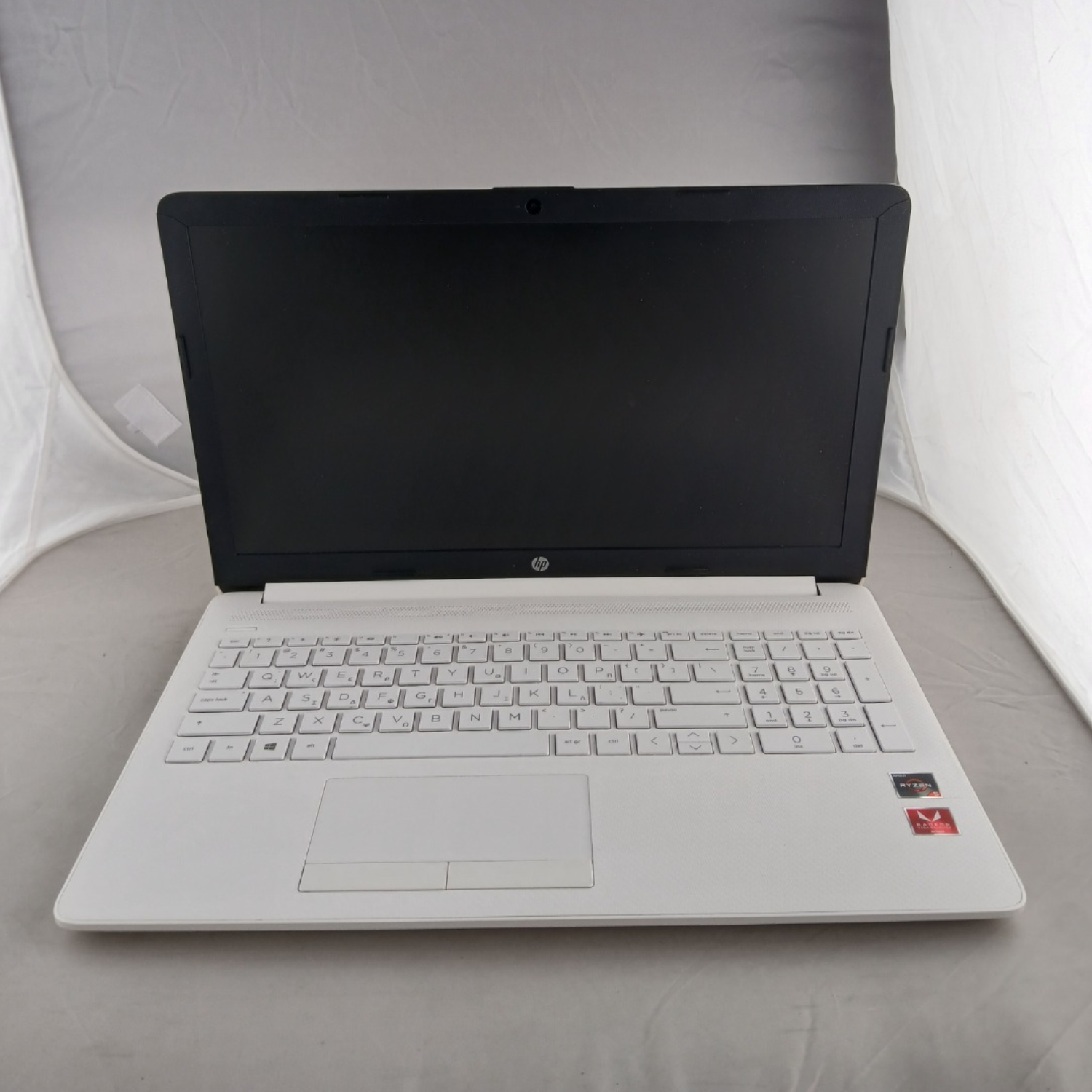 Refurbished HP 15-DB1XXX Ryzen 5 3500U 4GB RAM 1TB HDD 15.6 Inch Refurbished HP 15-DB1XXX Ryzen 5 3500U 4GB RAM 1TB HDD 15.6 Inch