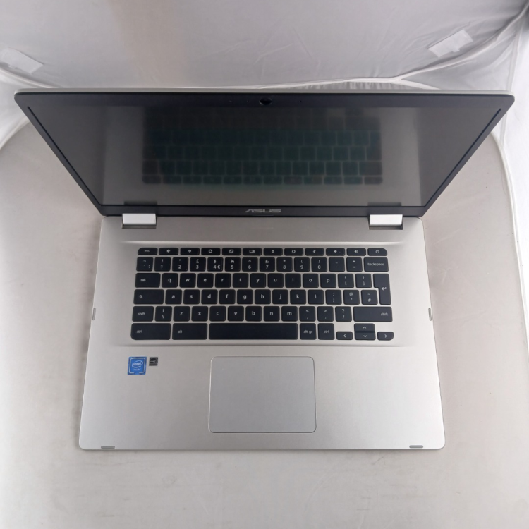 Refurbished ASUS C523 Intel Celeron N3350 4GB RAM 64GB SSD 15.6 Inch Windows 11 Chromebook