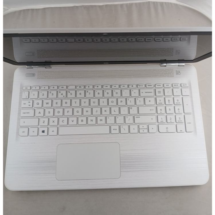 Refurbished HP Pavilion 15-au176sa Core i3-7100U 8GB RAM 128GB SSD 15.6 Inch Windows 11 Laptop