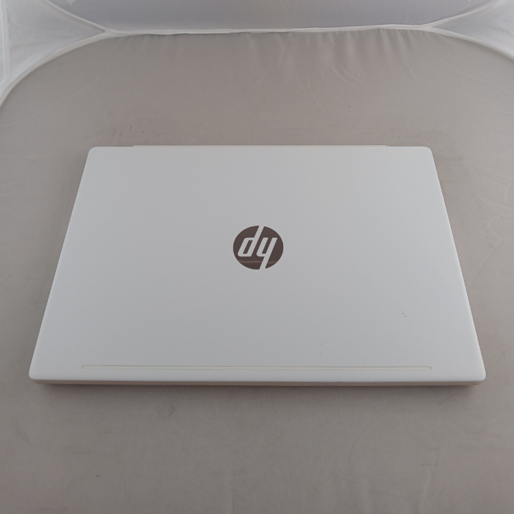 Refurbished HP Pavilion 14-CE0XXX Core i5-8250U 8GB RAM 256GB SSD 14 Inch Windows 11 Home Laptop