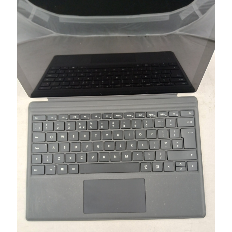 Refurbished Microsoft Surface Pro Core i7-7660U 16GB RAM 512GB SSD 12.3 Inch Windows 11 Tablet PC
