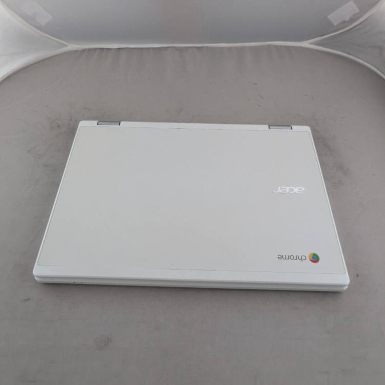 Refurbished Acer CB3-131 Intel Celeron N2840 2GB RAM 16GB SSD 11.6 Inch Windows 11 Laptop