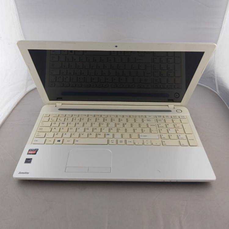 Refurbished Toshiba Satellite C55D-A-14W AMD A4-5000 4GB RAM 1TB HDD 15.6 Inch Windows 11 Laptop