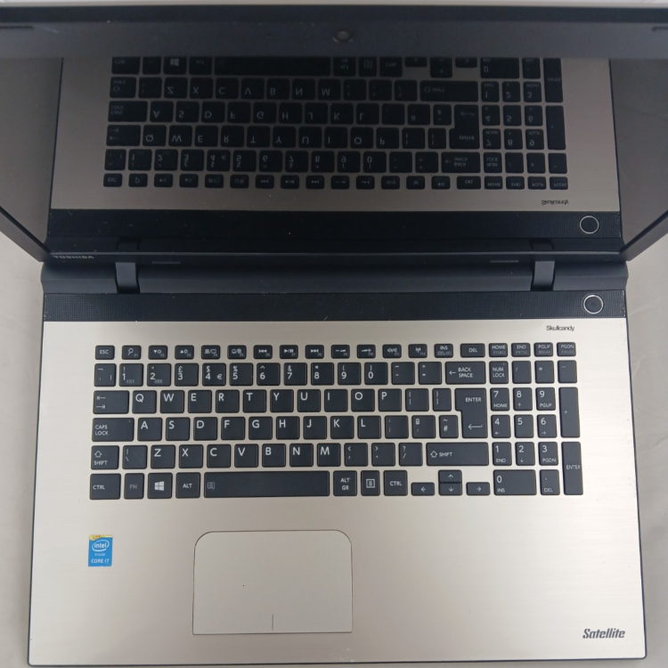 Refurbished Toshiba Satellite L70-C-12H Core i7-5500U 8GB RAM 1TB HDD 17.3 Inch Windows 11 Laptop