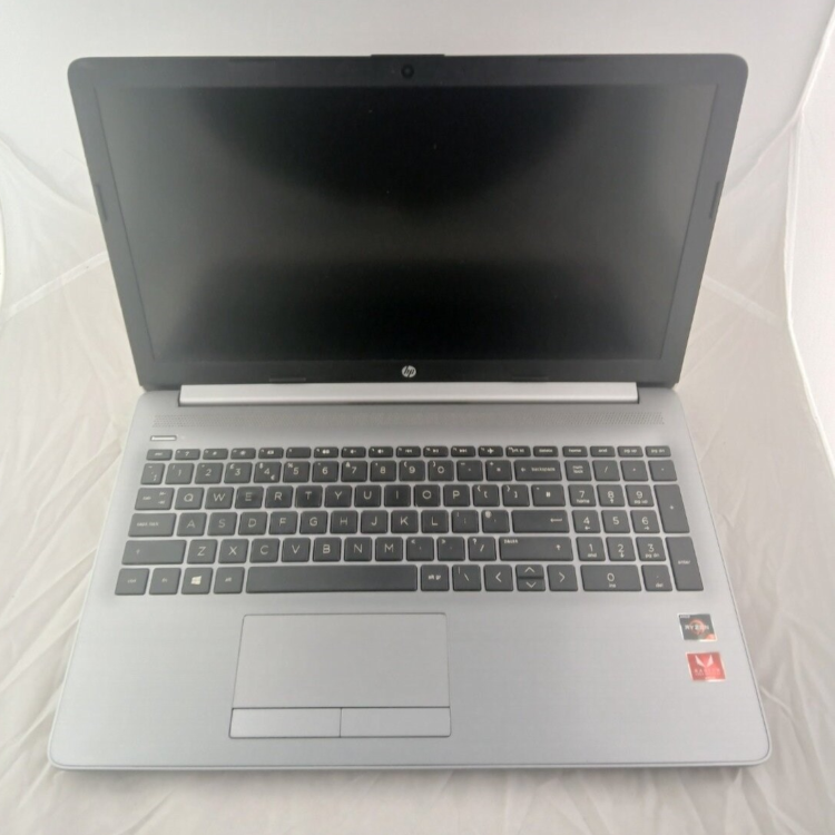 Refurbished HP 255 G7 Ryzen 5 2500U 8GB RAM 256GB SSD 15.3 Inch Windows 11 Laptop