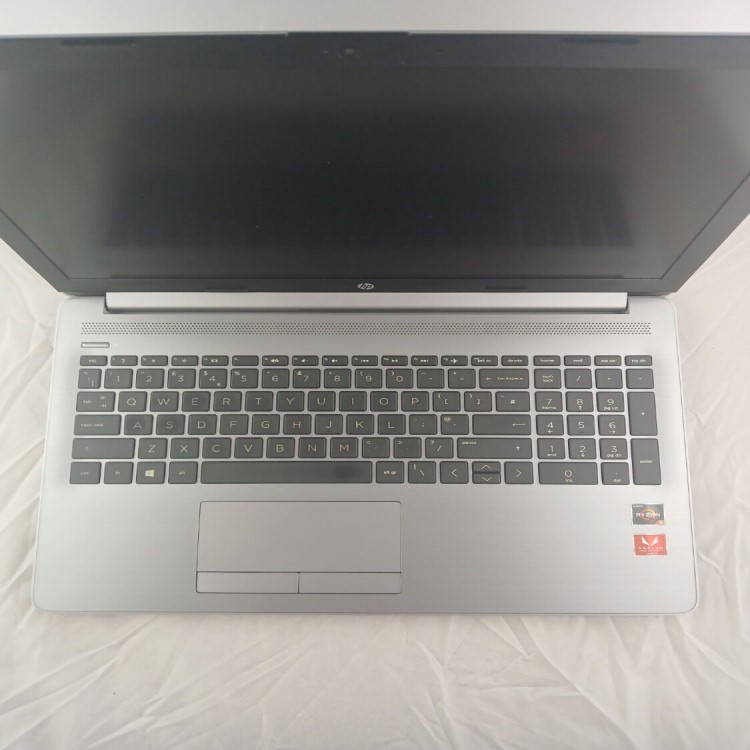 Refurbished HP 255 G7 Ryzen 5 2500U 8GB RAM 256GB SSD 15.3 Inch Windows 11 Laptop