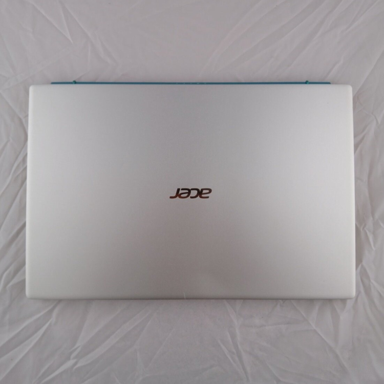 Refurbished Acer Swift SF314-510G Core i7-1165G7 16GB RAM 1TB SSD 14 Inch Windows 11 Home Laptop