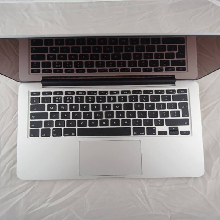 Refurbished Apple MacBook Pro 13 Inch Core i5 8GB RAM 256GB SSD 2015 macOS Monterey