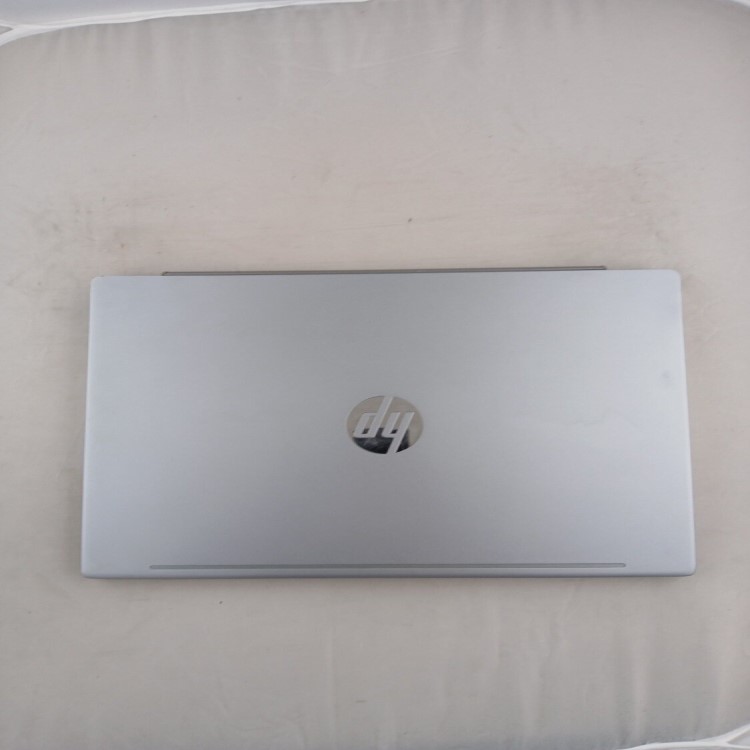 Refurbished HP Pavilion 14-CE0XXX Core i5-8250U 8GB RAM 256GB SSD 14 Inch Windows 11 Laptop