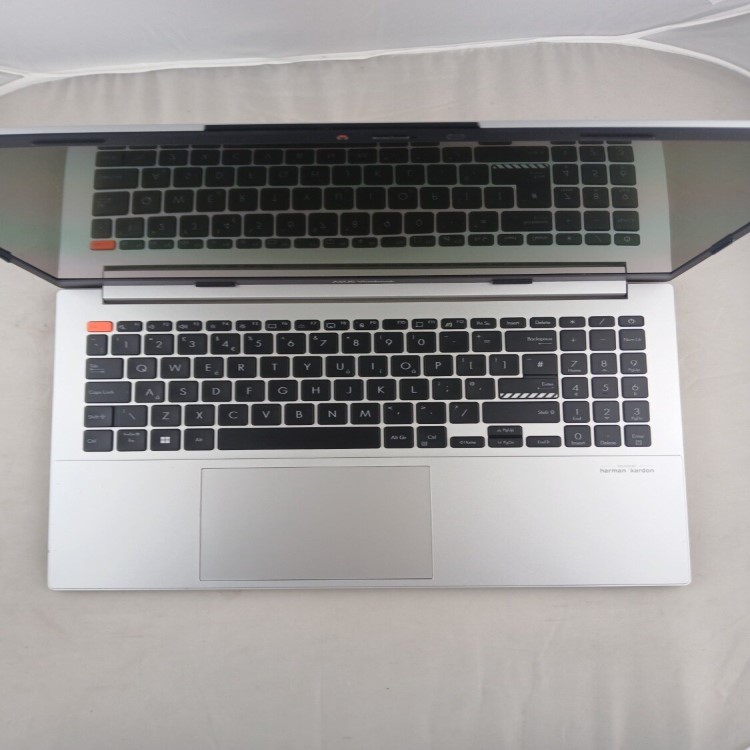 Refurbished ASUS Vivobook K5504VN Core i5-13500H 16GB RAM 512GB SSD 15.6 Inch Windows 11 Laptop