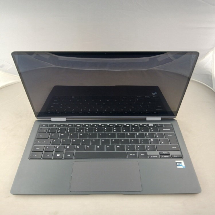 Refurbished Samsung 730QFG Core i5-1340P 8GB RAM 256GB SSD 13.3 Inch Windows 11 Home Touchscreen Convertible Laptop