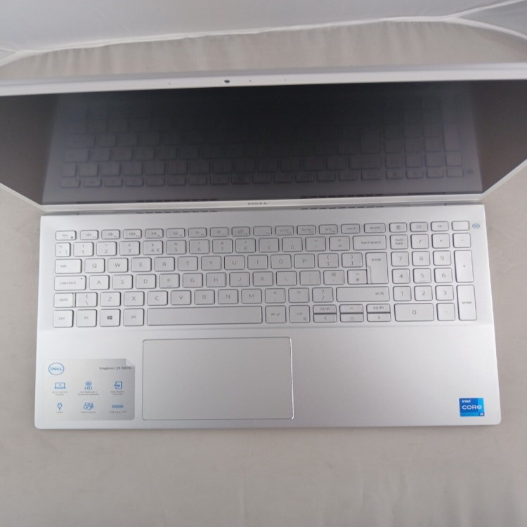 Refurbished Dell Inspiron 5502 Core i5-1135G7 8GB RAM 256GB SSD 15.6 Inch Windows 11 Home Laptop