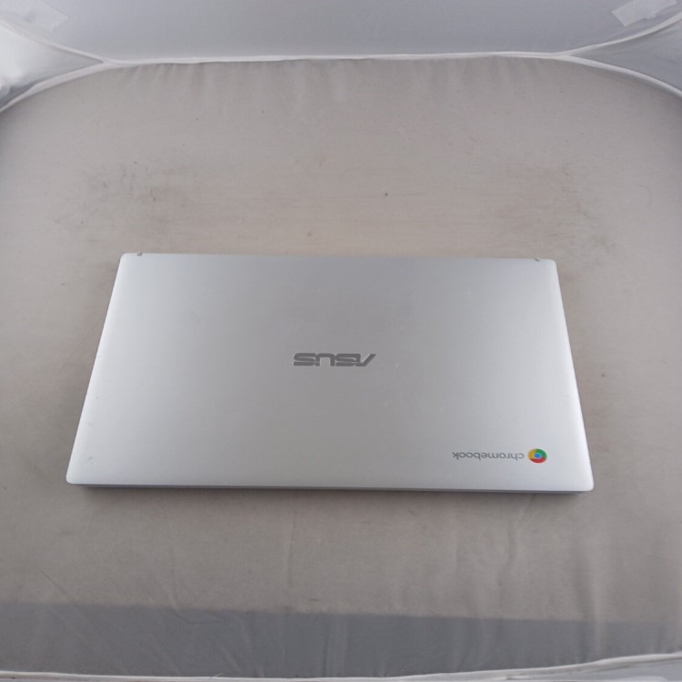 Refurbished ASUS CX1100CN Intel Celeron N3350 4GB RAM 64GB SSD 11.6 Inch Chromebook