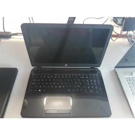 Refurbished HP 15-G092SA AMD A8-6410 8GB 1TB 15.6 Inch Windows 10 Laptop