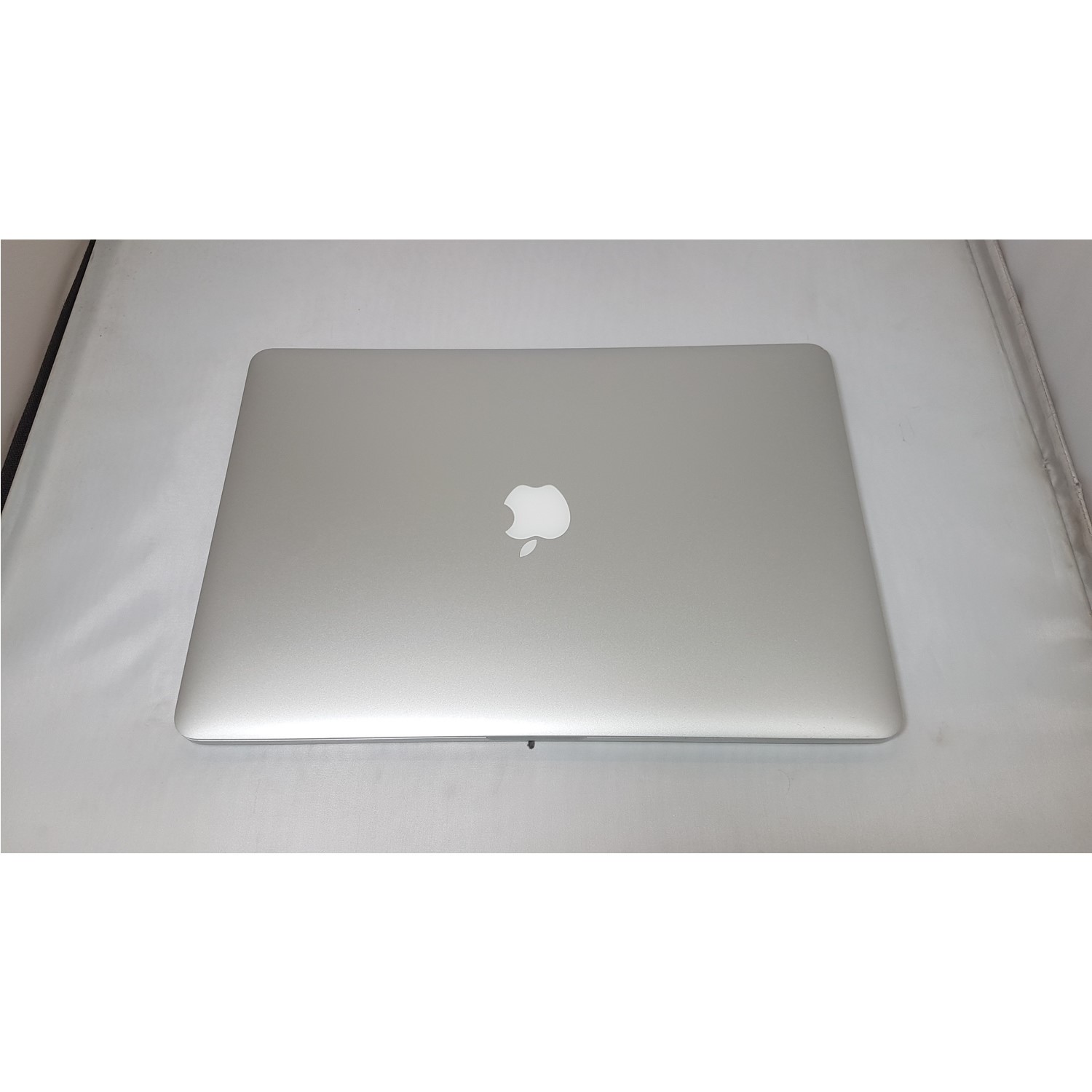 Refurbished Apple Macbook Pro Core i7-4870HQ 16GB 512GB 15 Inch