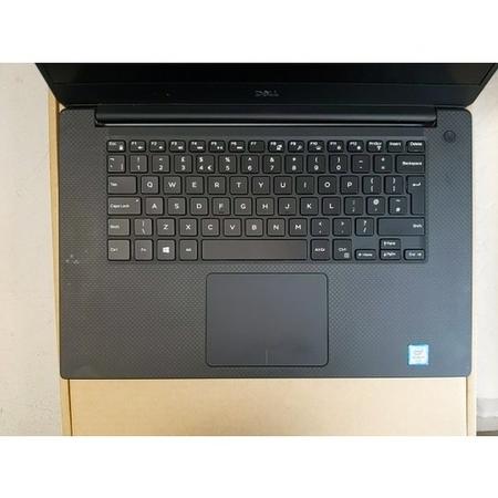 Refurbished Dell Precision 5520 Core i7-6820HQ 16GB 256GB 15.6 Inch Windows 10 Laptop