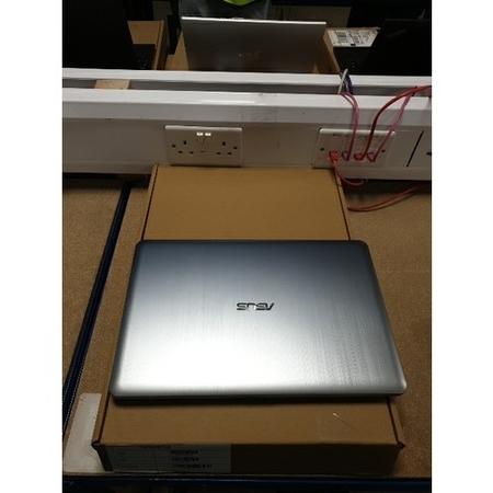 Refurbished ASUS X540SA Intel Pentium N3700 4GB 1TB 15.6 Inch Windows 10 Laptop