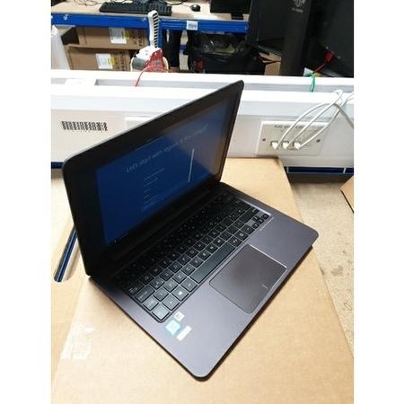Refurbished ASUS UX305CA Core M3-6Y30 8GB 500GB 13.3 Inch Windows 10 Laptop