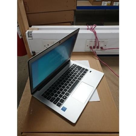 Refurbished Acer Swift SF113-31 Intel Pentium N4200 4GB 256GB 13.3 Inch Windows 10 Laptop