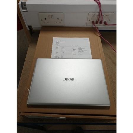 Refurbished Acer Swift SF113-31 Intel Pentium N4200 4GB 256GB 13.3 Inch Windows 10 Laptop