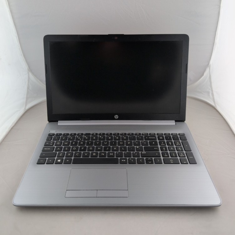 Refurbished HP 255 G7 Ryzen 5 3500U 8GB RAM 256GB SSD 15.6 Inch Windows 11 Laptop