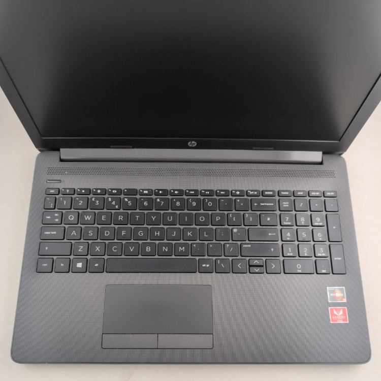 Refurbished HP 255 G7 Ryzen 3 2200U 8GB RAM 256GB SSD 15.6 Inch Windows 11 Laptop