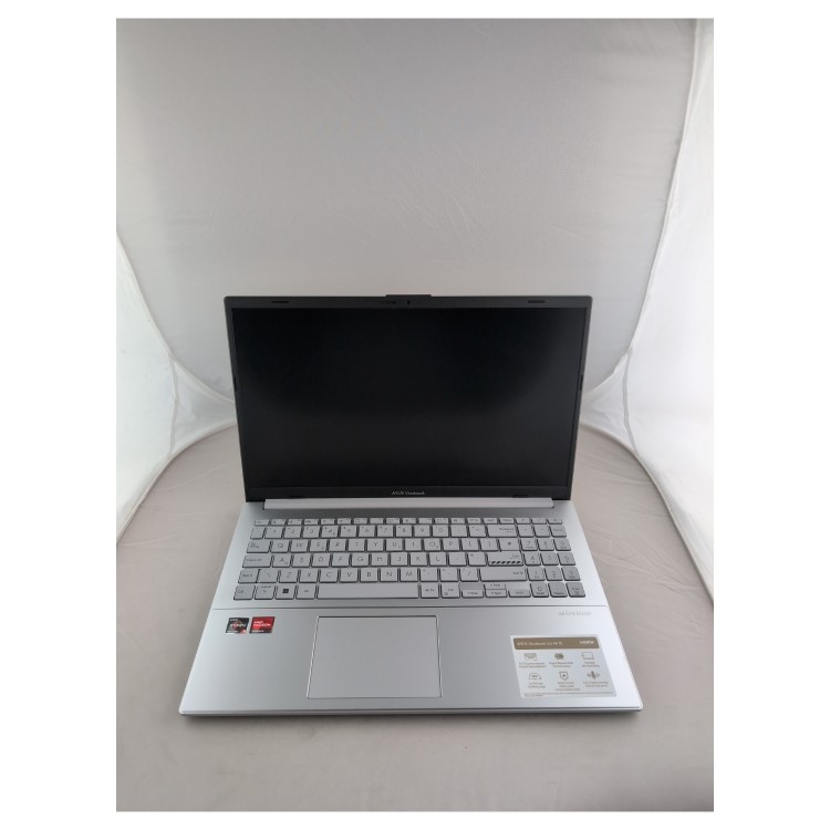 Refurbished ASUS Vivobook Go 15 E1504FAF Ryzen 5 7520U 8GB RAM 512GB SSD 15.6 Inch Windows 11 Laptop