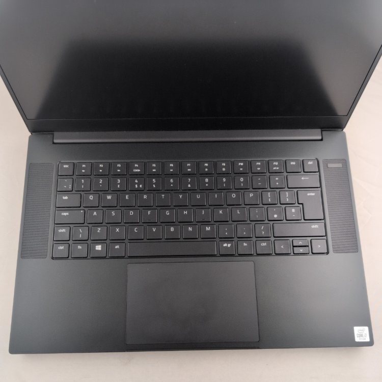 Refurbished Razer Blade 15 RZ09-0328 Core i7-10750H 16GB RAM 512GB SSD 15.6 Inch Windows 11 Home Gaming Laptop