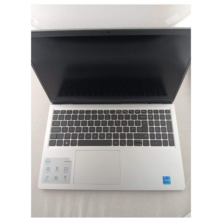Refurbished Dell Inspiron 15 3520 Core i5-1235U 8GB RAM 512GB SSD 15.6 Inch Windows 11 Laptop