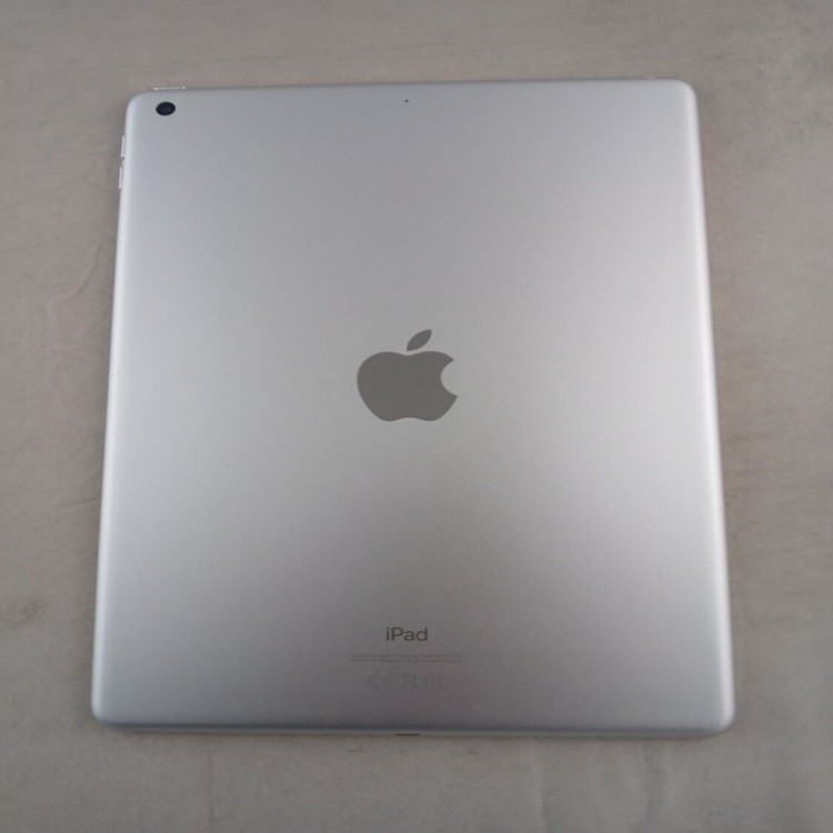 Refurbished Apple iPad 8th gen 2020 10.2" Silver 32GB Wi-Fi Tablet 