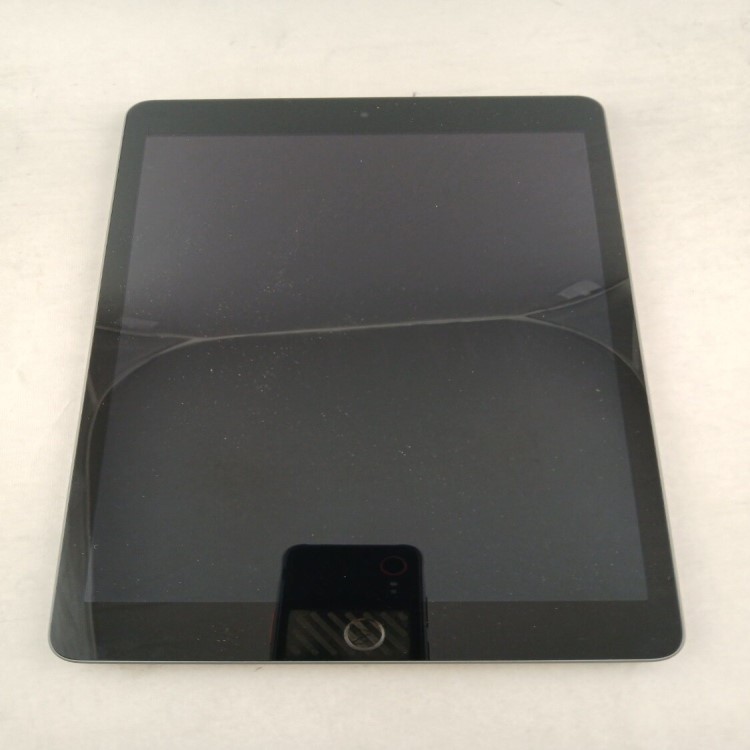 Refurbished Apple iPad 9th gen 2021 10.2" Space Gray 64GB Wi-Fi Tablet