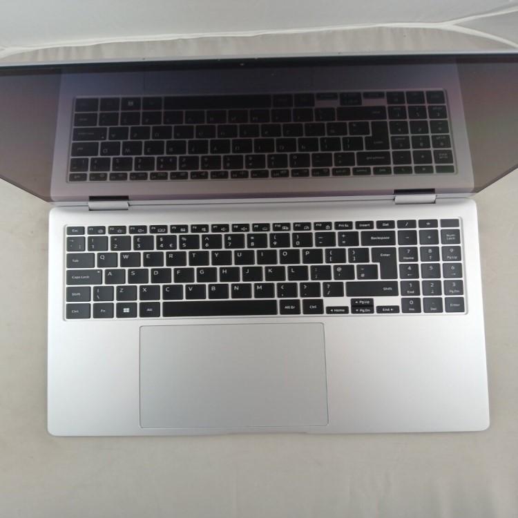 Refurbished Samsung 960QGK Core Ultra 7 155H 16GB RAM 1TB SSD 16 Inch Windows 11 Home Laptop