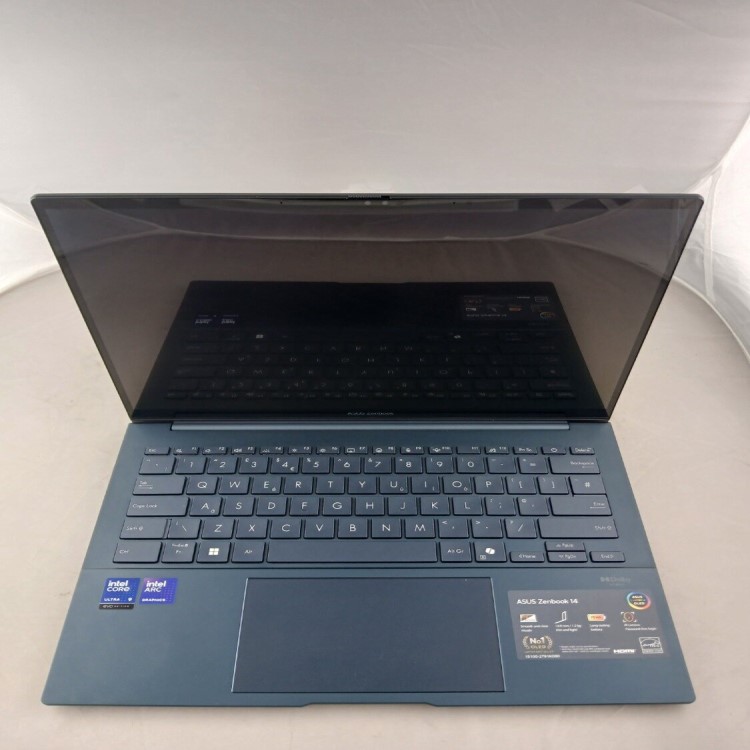 Refurbished ASUS Zenbook 14 UX3405 Core Ultra 9 285H 32GB RAM 1TB SSD 14 Inch Windows 11 Laptop