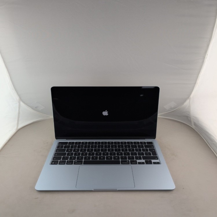 Refurbished Apple MacBook Air 13 Inch M4 16GB RAM 256GB SSD 2025 macOS Tahoe