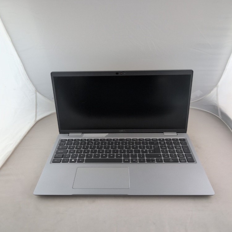 Refurbished Dell Latitude 5520 Core i5-1135G7 16GB RAM 256GB SSD 15.6 Inch Windows 11 Laptop
