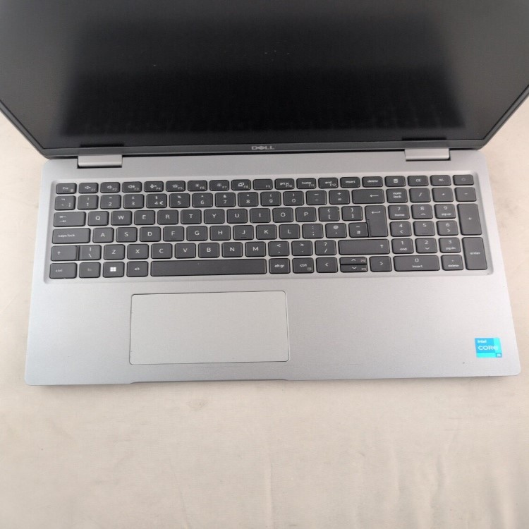 Refurbished Dell Latitude 5520 Core i5-1135G7 16GB RAM 256GB SSD 15.6 Inch Windows 11 Laptop