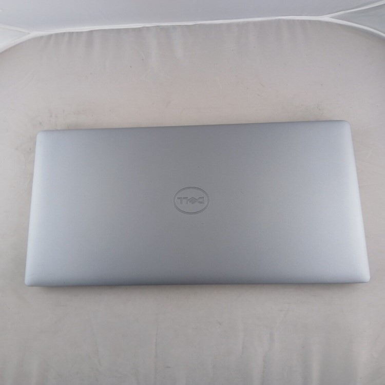 Refurbished Dell Latitude 5520 Core i5-1135G7 16GB RAM 256GB SSD 15.6 Inch Windows 11 Laptop