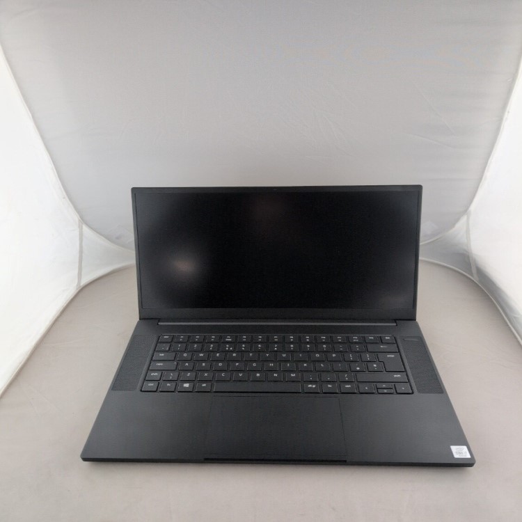 Refurbished Razer Blade 15 RZ09-0369 Core i7-10750H 16GB RAM 512GB SSD RTX 3060 15.6 Inch Windows 11 Home Gaming Laptop