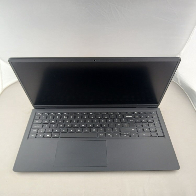 Refurbished Dell Vostro 3520 Core i3-1115G4 8GB RAM 256GB SSD 15.6 Inch Windows 11 Home Laptop