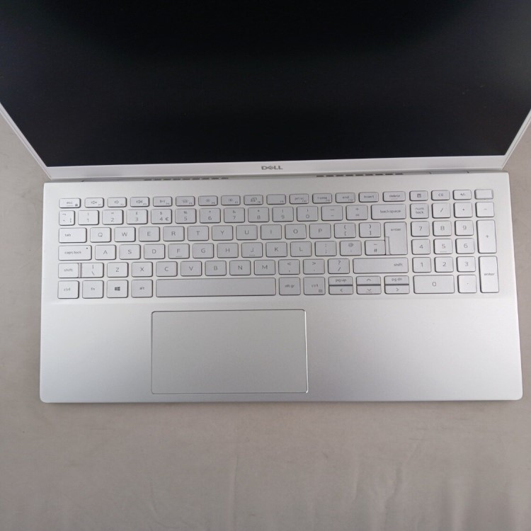 Refurbished Dell Inspiron 5502 Core i5 1135G7 8GB RAM 512GB SSD 15.6 Inch Windows 11 Home Laptop