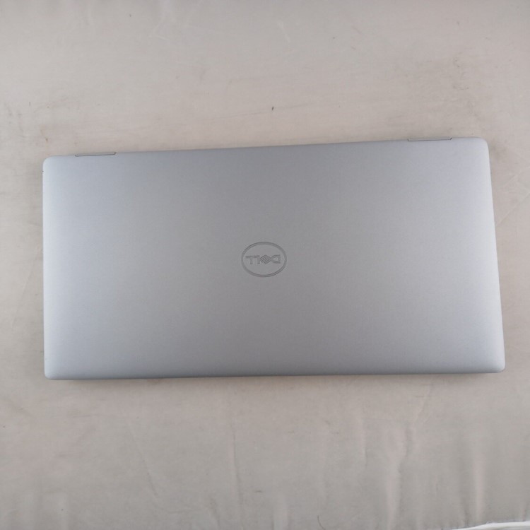 Refurbished Dell Latitude 5320 Core i5-1135G7 8GB RAM 256GB SSD 13.3 Inch Windows 11 Home Laptop